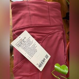 BNWT Fast and Free Lululemon MLWI
